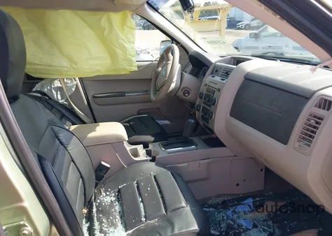 2008 Ford Escape Xlt from USA, damaged, VIN 1FMCU03ZX8KE21120